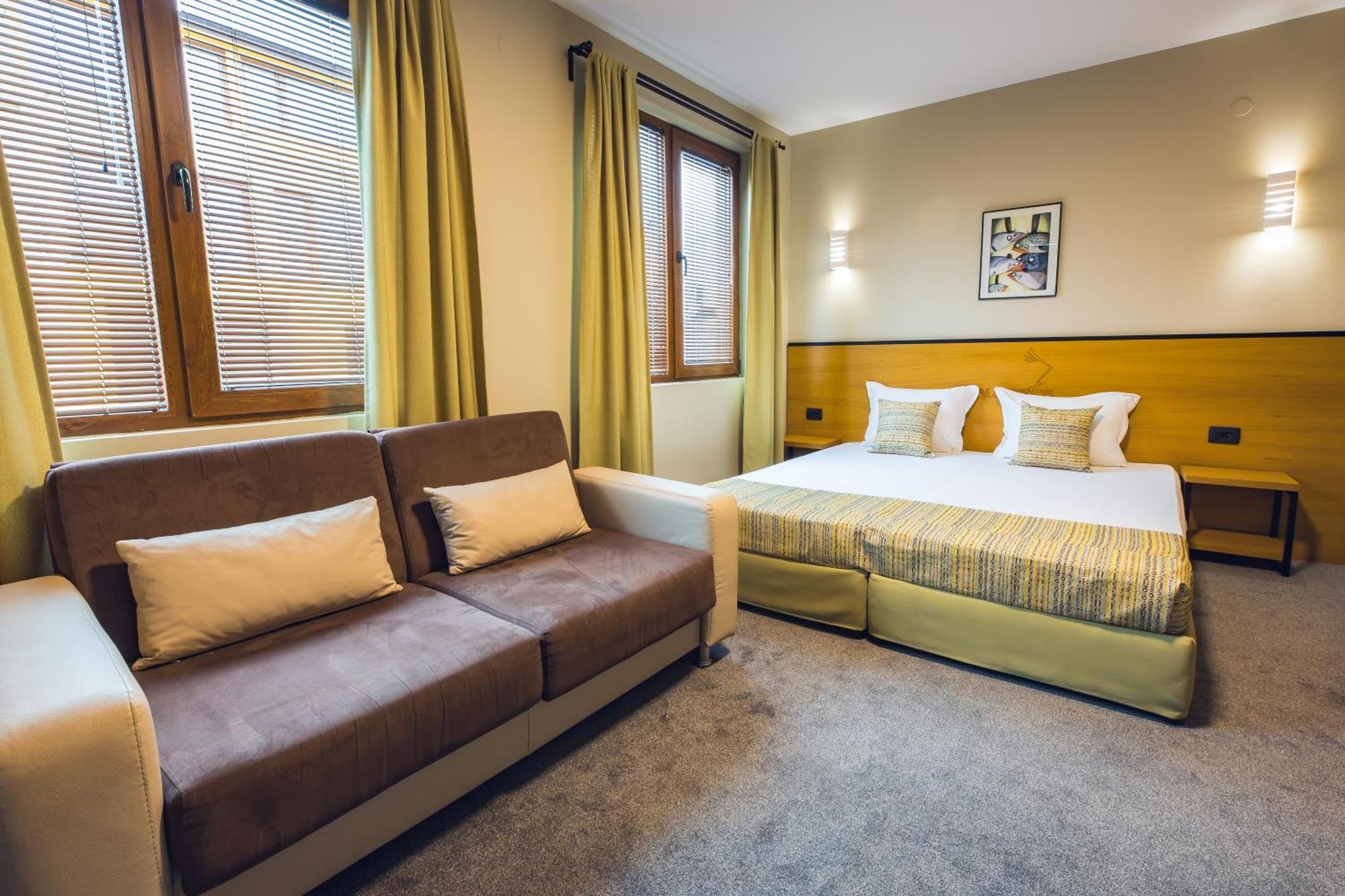 Hotel Albatros New Town โซโซโปล ภายนอก รูปภาพ