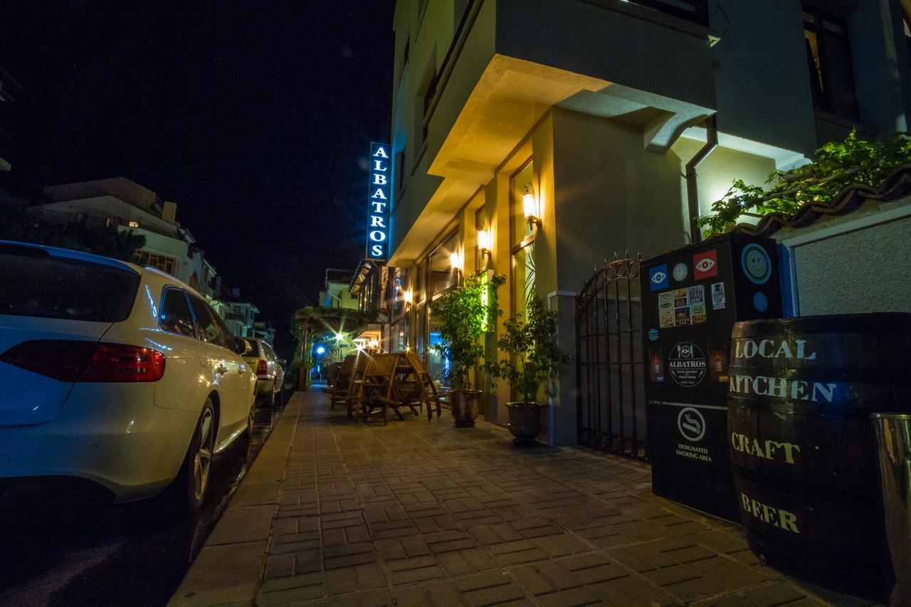Hotel Albatros New Town โซโซโปล ภายนอก รูปภาพ