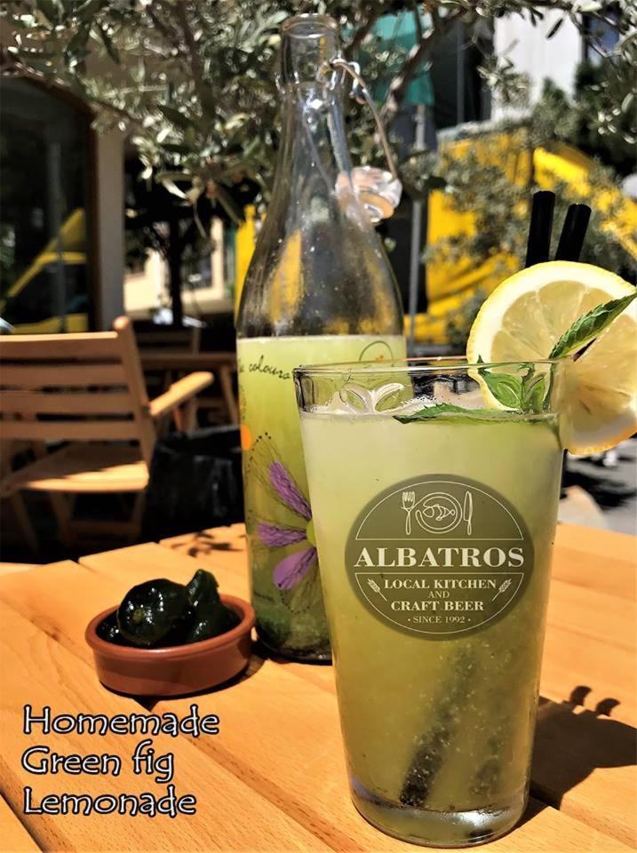 Hotel Albatros New Town โซโซโปล ภายนอก รูปภาพ